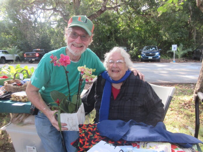 In Pictures: Festival Brings Arts and All Sorts of Activity Beneath the Oaks in Islamorada